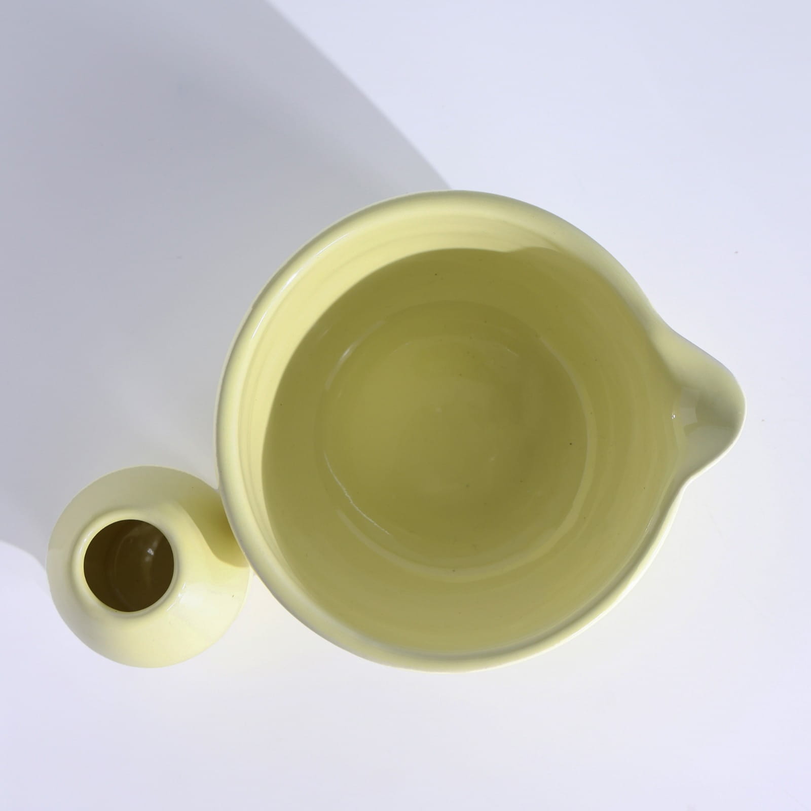 KIRRO CHAWAN (黄色 茶碗) WITH CHASEN HOLDER